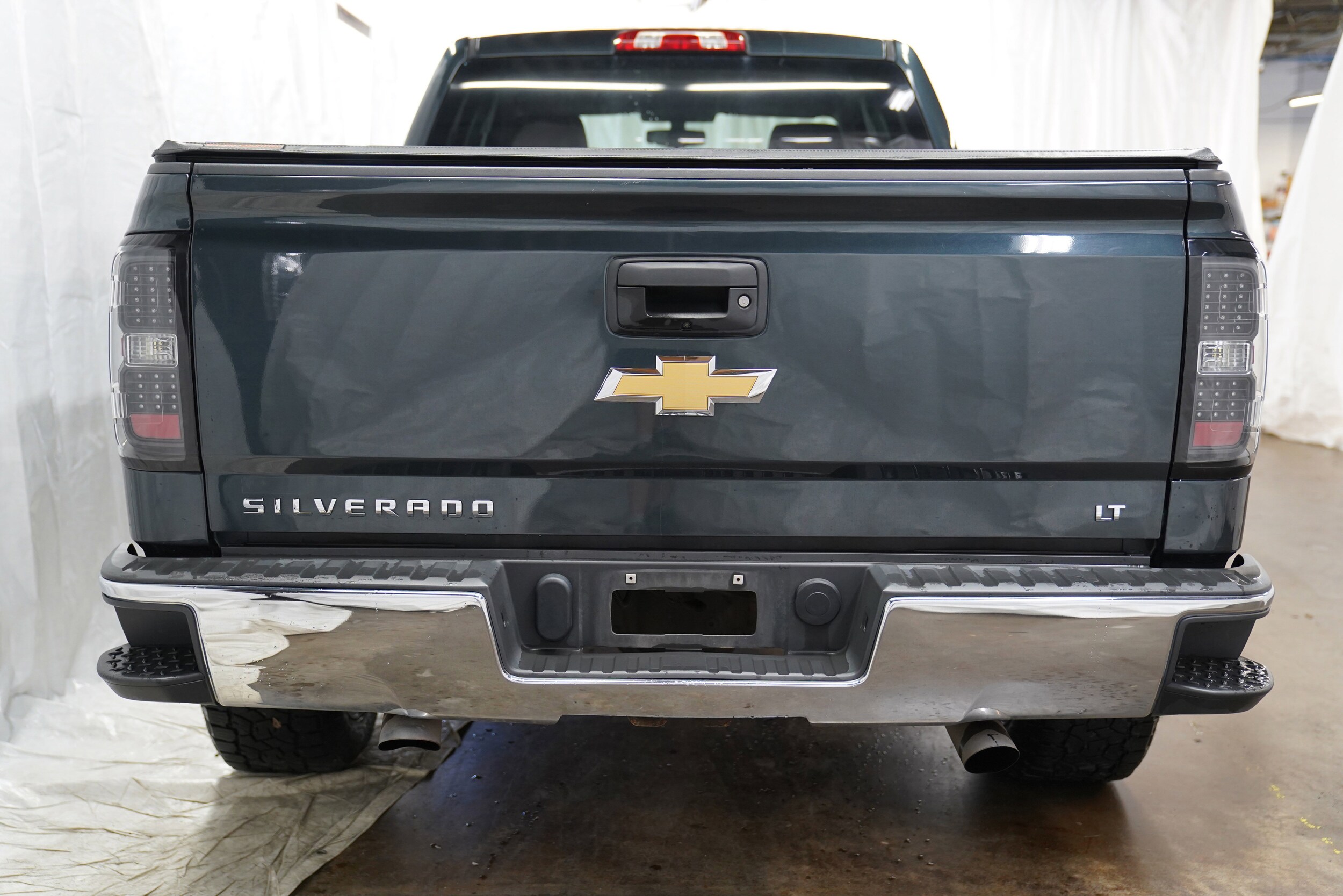 2018 Chevrolet Silverado 1500 LT photo 4