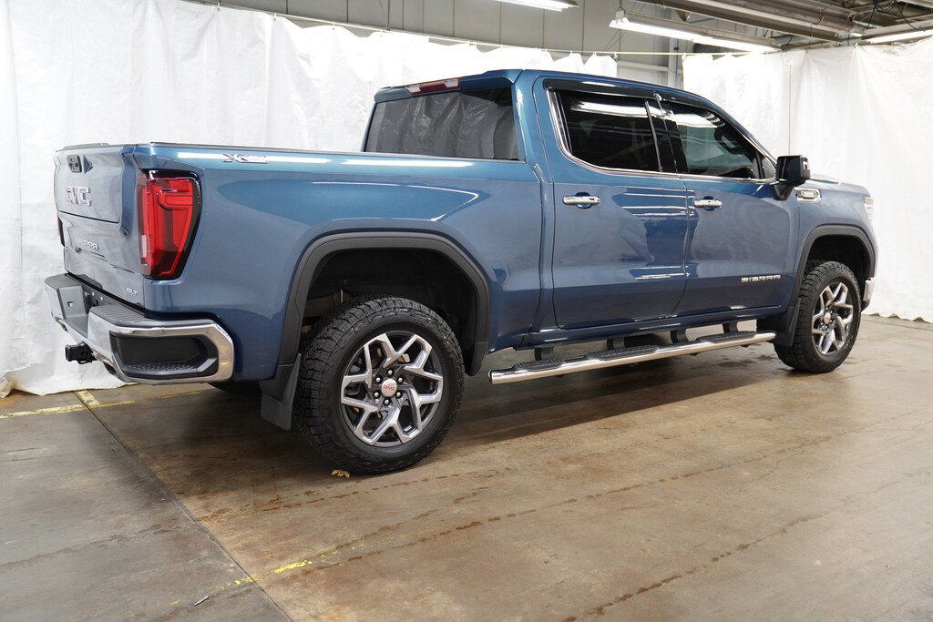 Used 2024 GMC Sierra 1500 SLT Truck Crew Cab