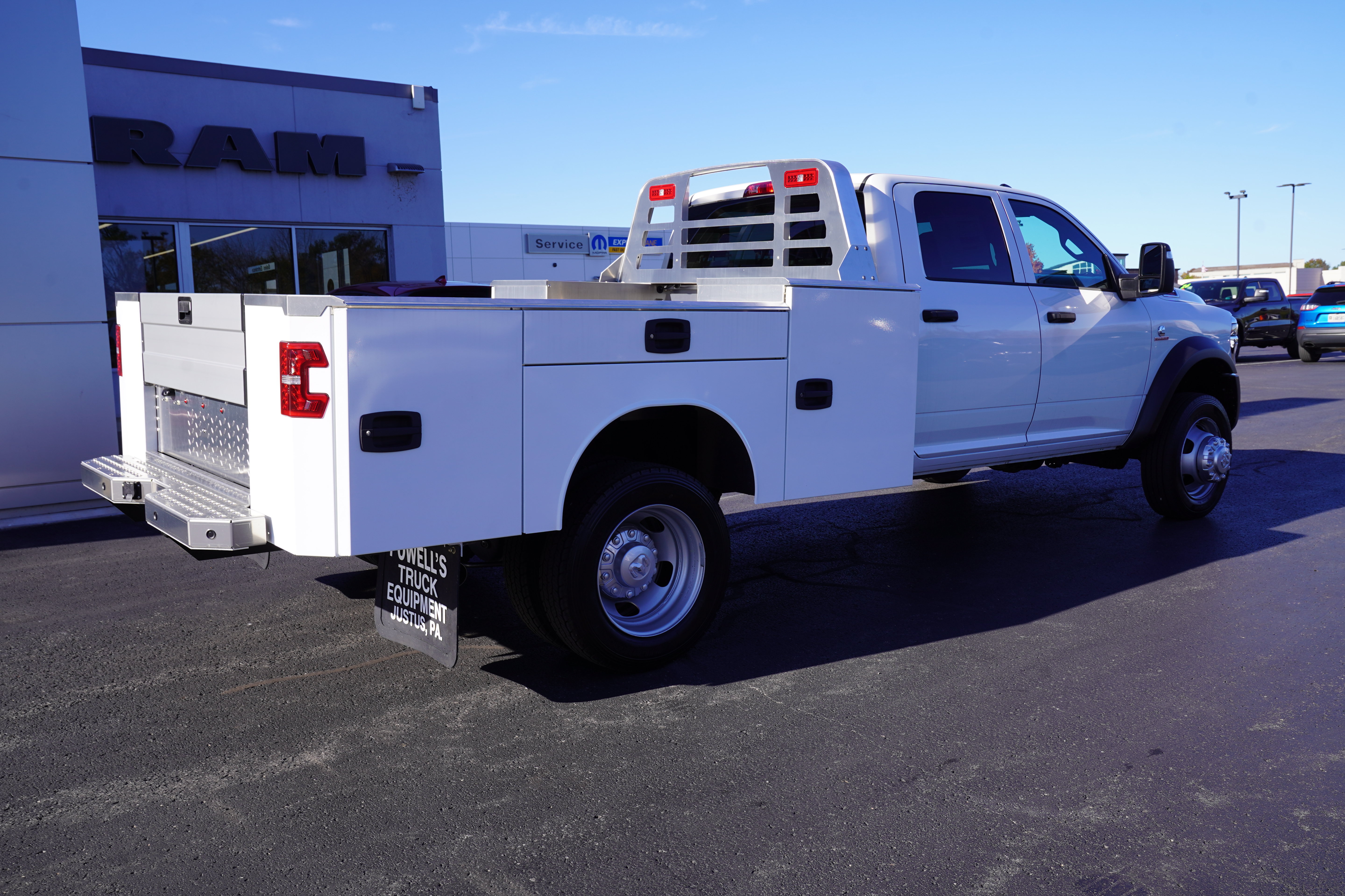 New 2026 Ram 4500 CREW CAB CHASSIS Pickup