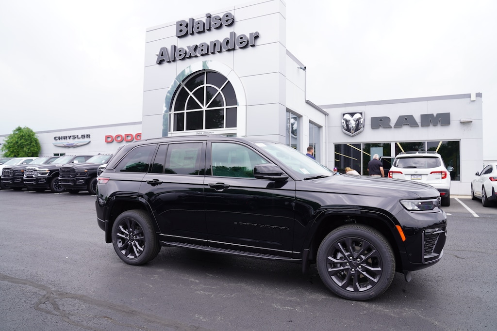 New 2026 Jeep Grand Cherokee LIMITED RESERVE 4X4 Sport Utility