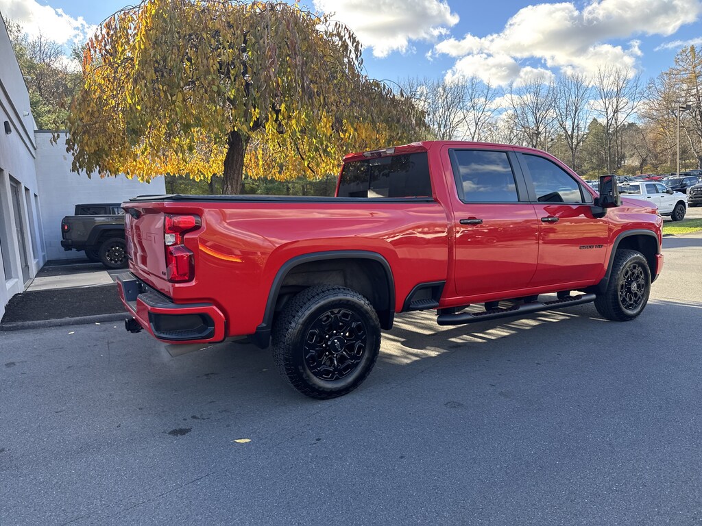 Used 2024 Chevrolet Silverado 2500 HD LT Truck Crew Cab