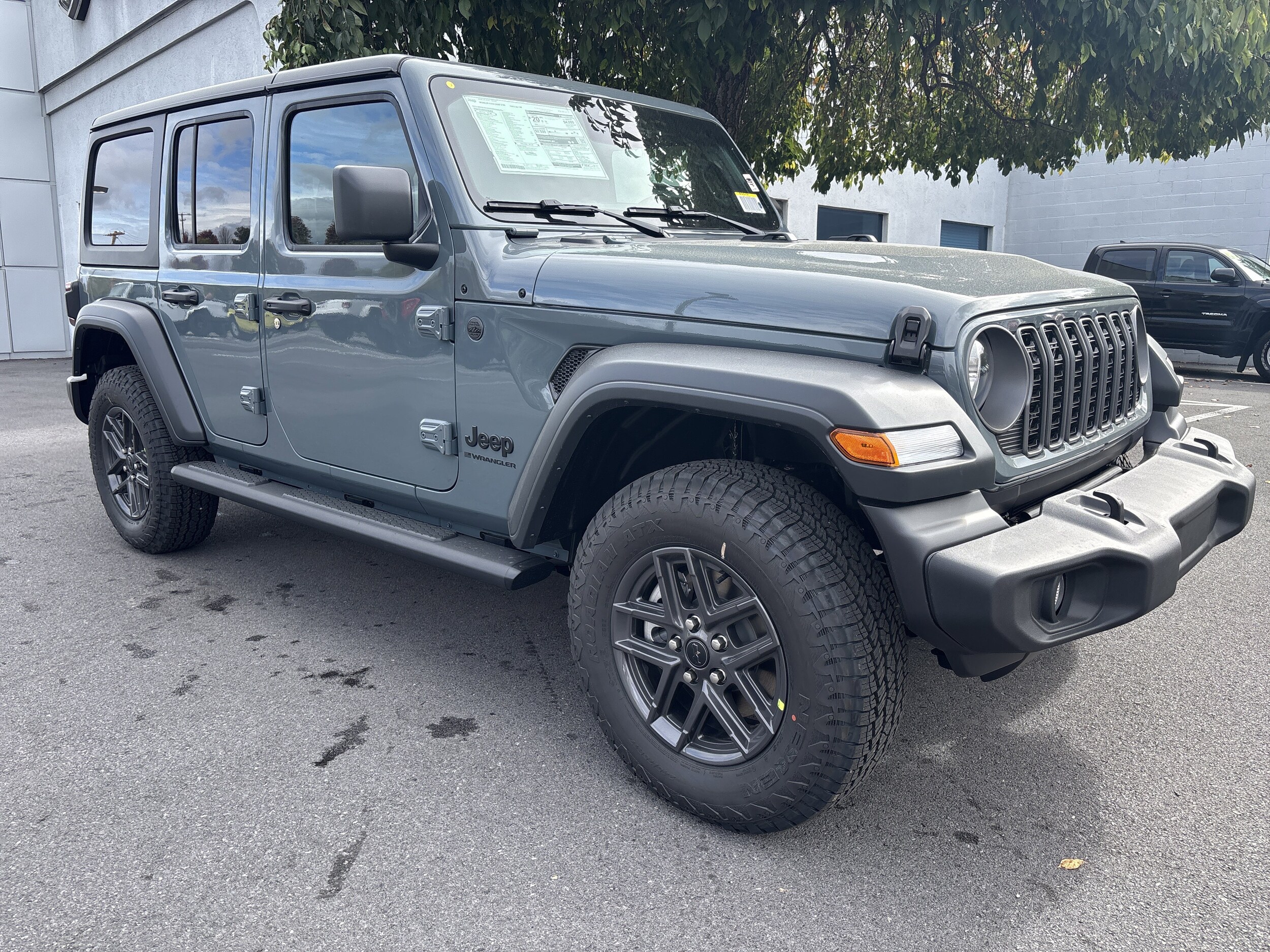 2026 Jeep Wrangler 4-Door Sport S's photo