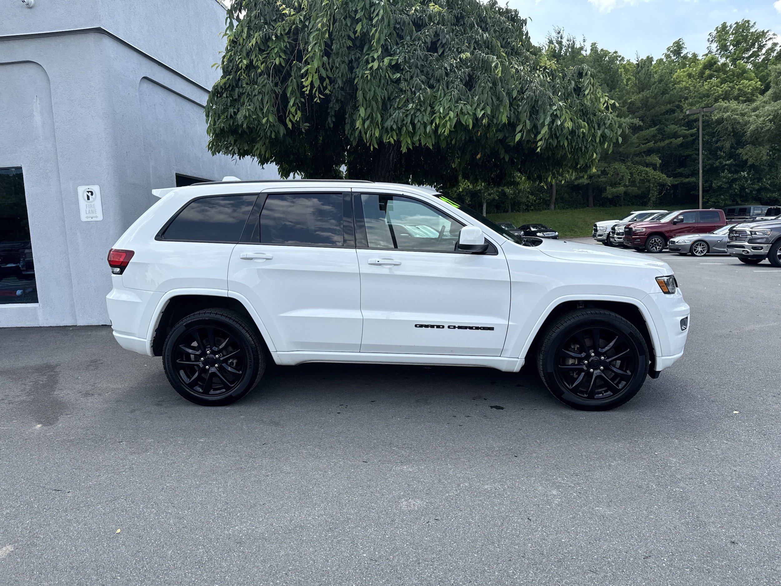 Used 2021 Jeep Grand Cherokee Laredo X with VIN 1C4RJFAG8MC514976 for sale in State College, PA