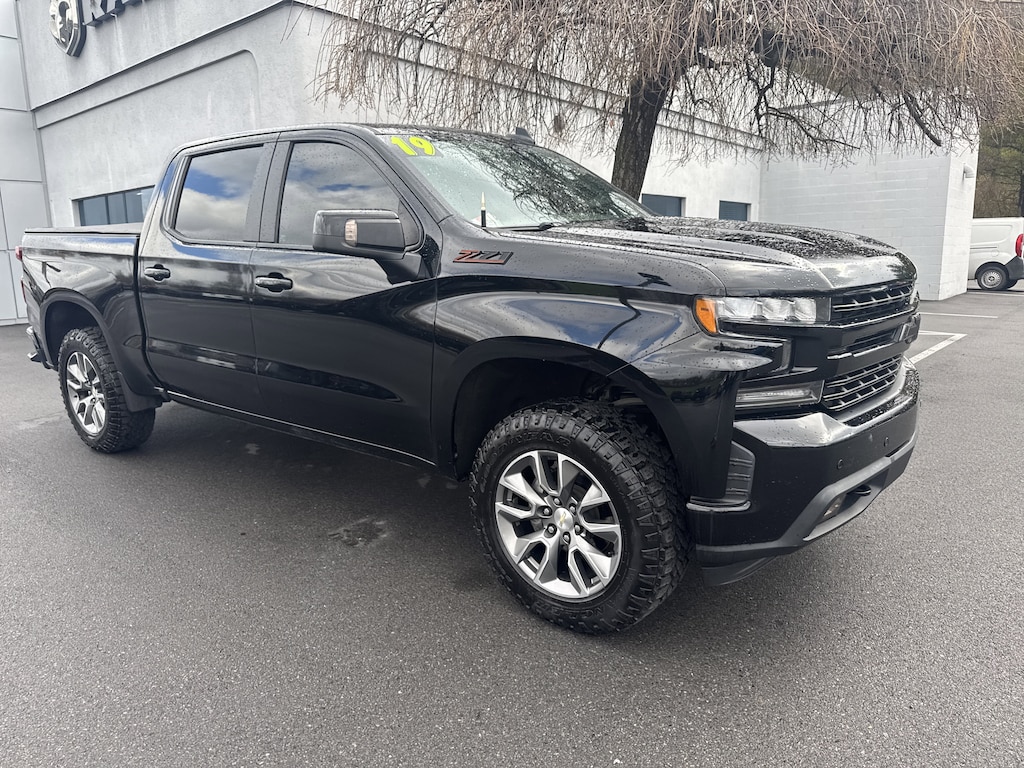 Used 2019 Chevrolet Silverado 1500 RST Truck Crew Cab
