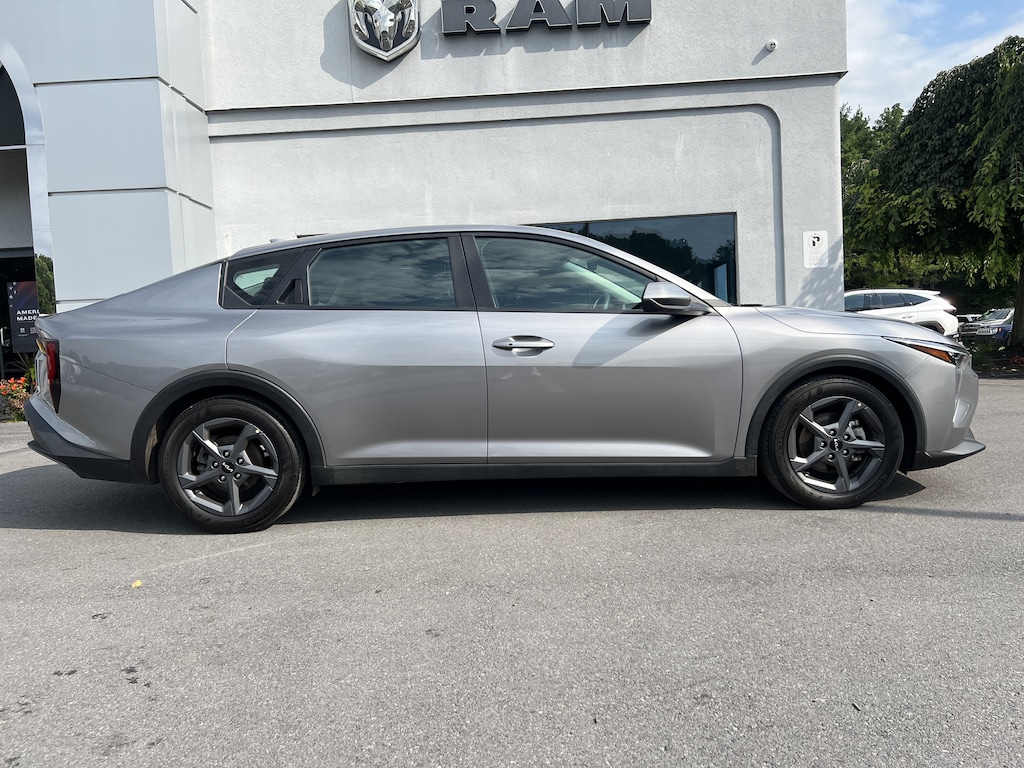 Used 2025 Kia K4 LXS Sedan