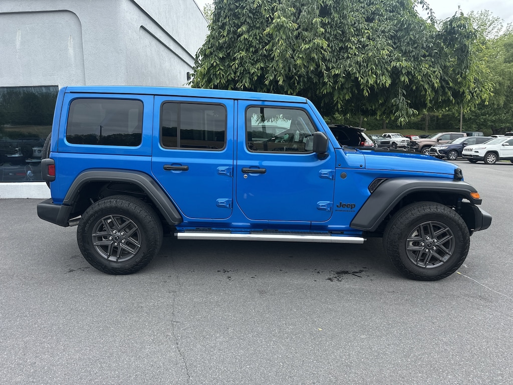 Used 2024 Jeep Wrangler Sport SUV