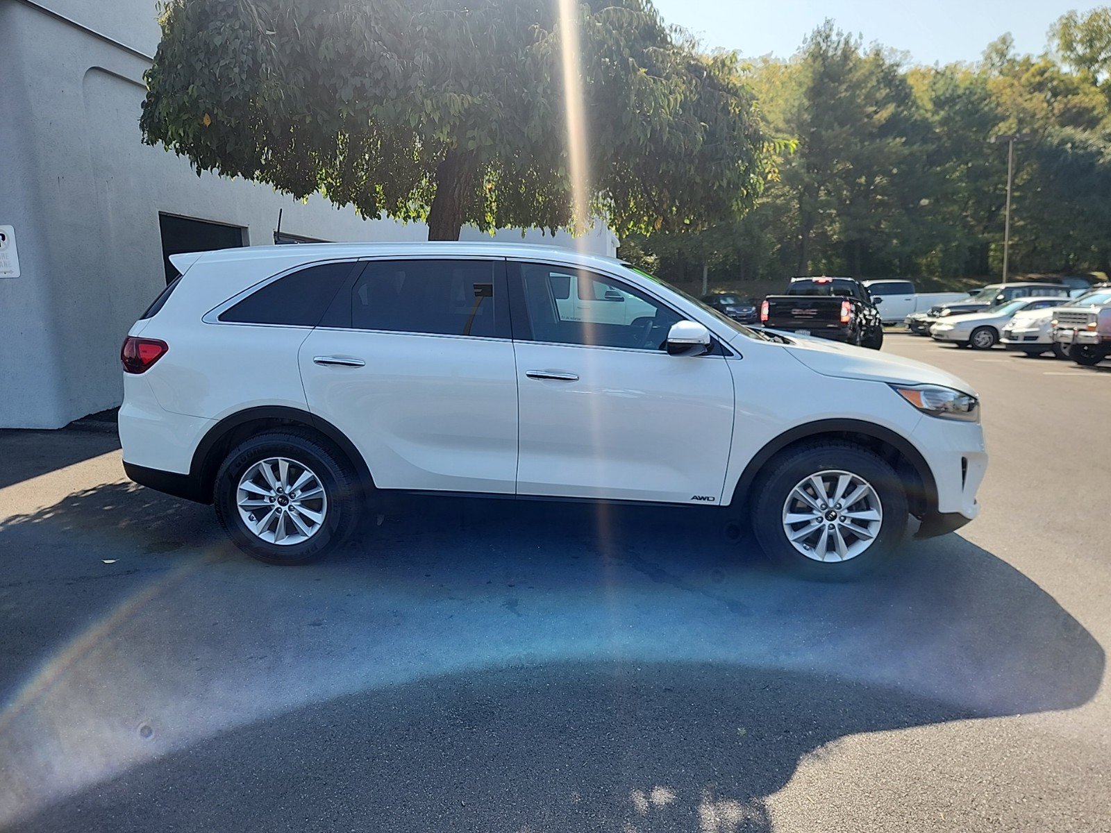 Used 2019 Kia Sorento LX with VIN 5XYPGDA55KG487124 for sale in State College, PA