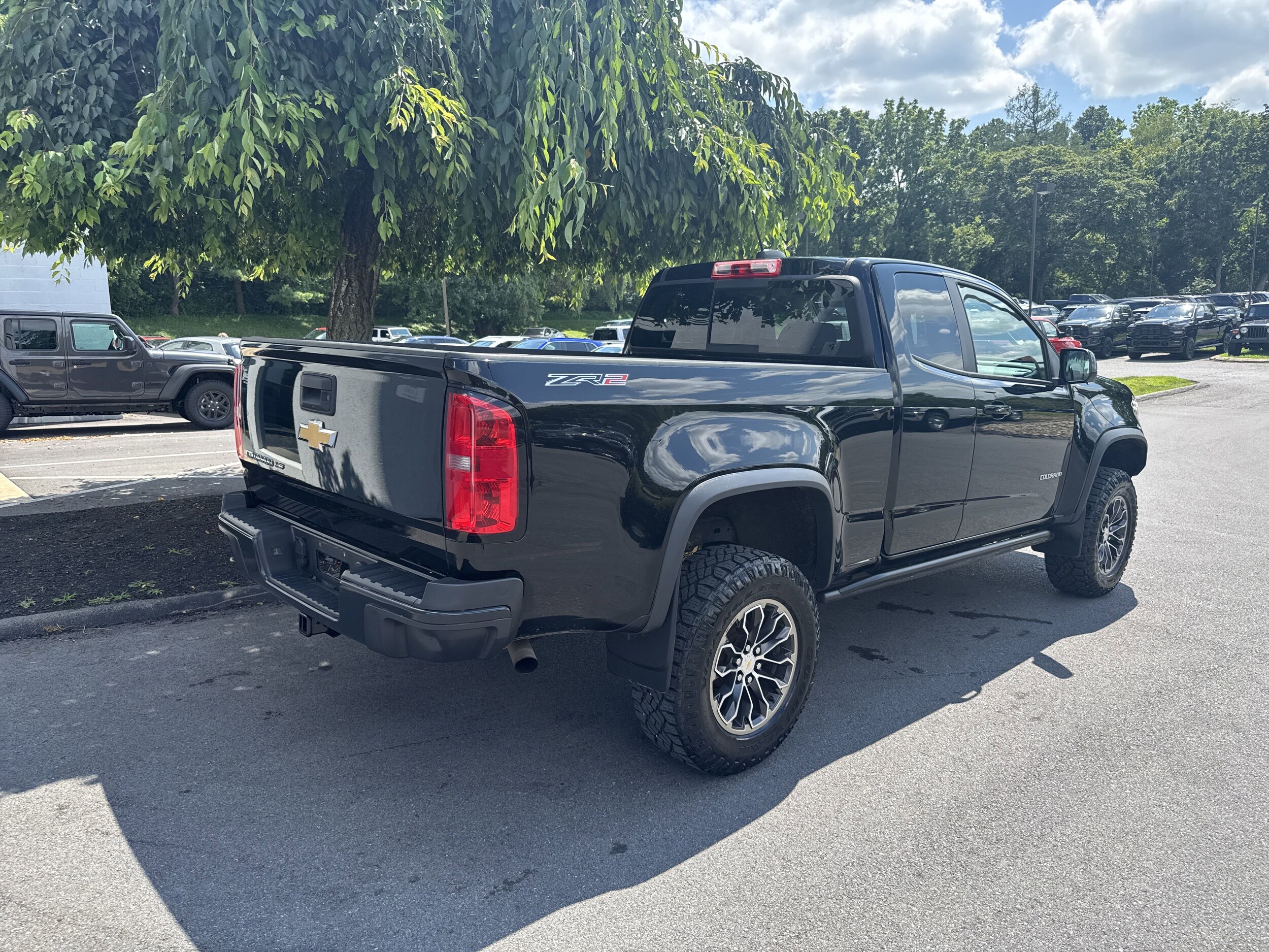 2017 Chevrolet Colorado ZR2 photo 3