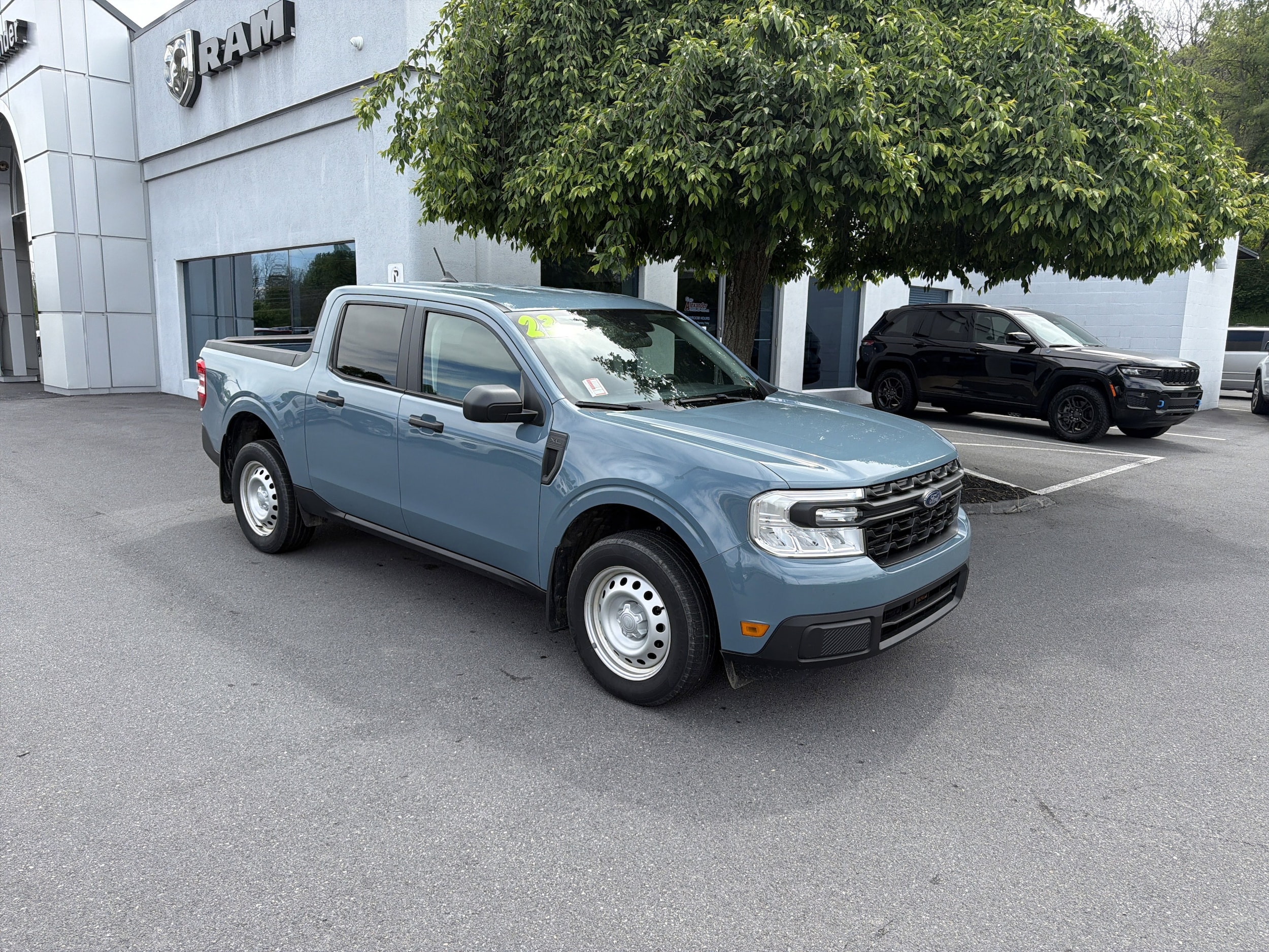 2023 Ford Maverick XL FWD's photo