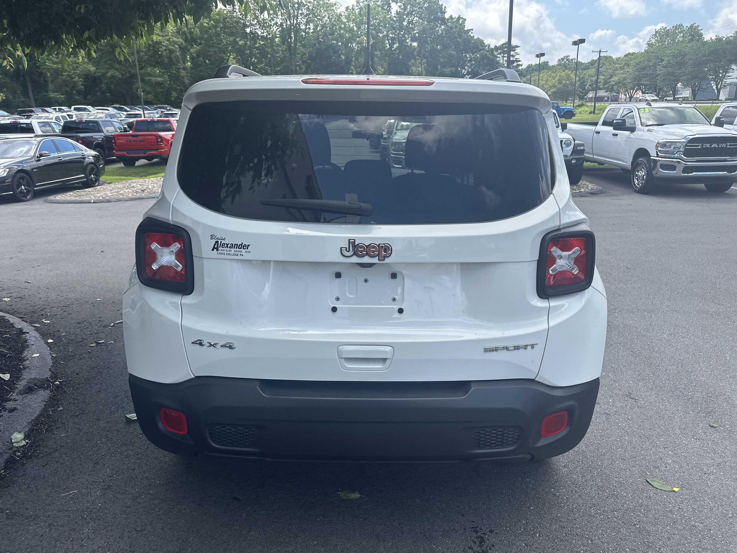 2020 Jeep Renegade Sport photo 4