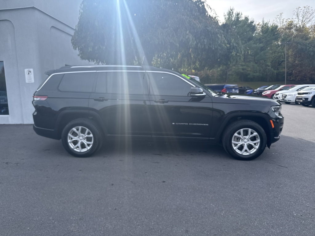 Used 2023 Jeep Grand Cherokee L Limited SUV