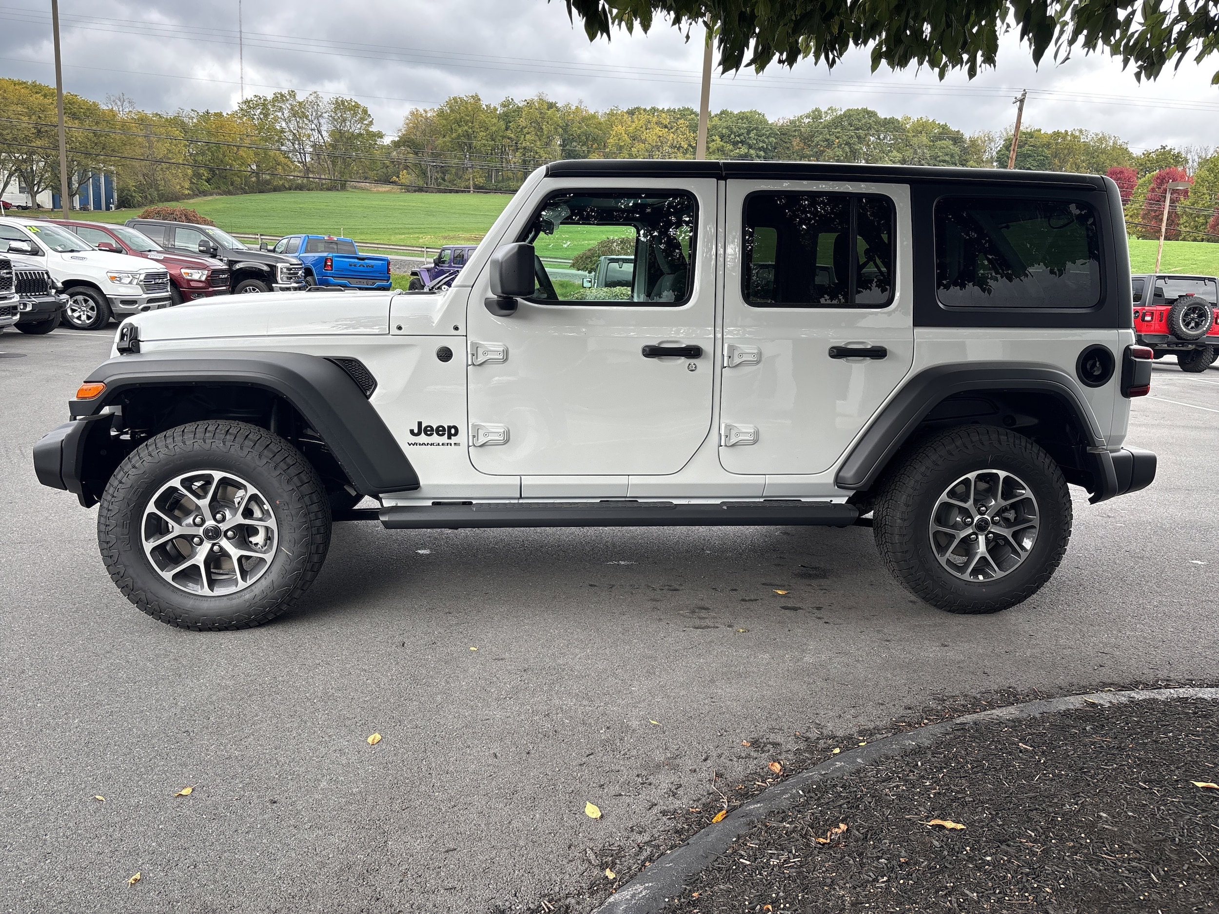 2026 Jeep Wrangler 4-Door Sport S - Photo 7