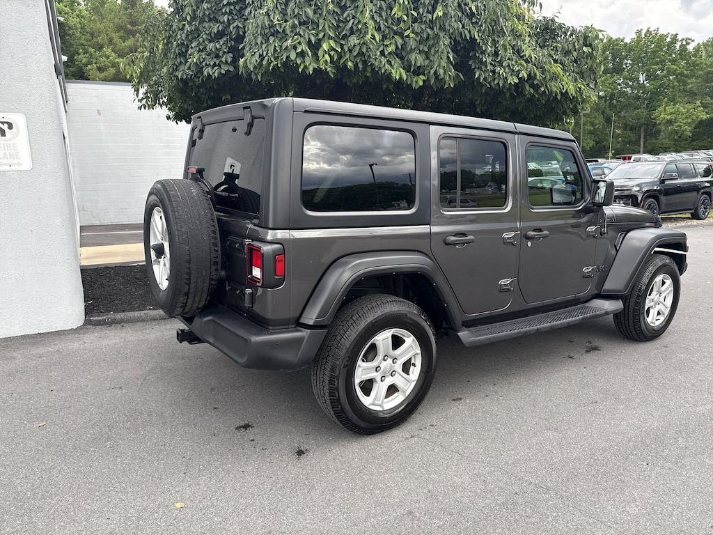 Used 2022 Jeep Wrangler Unlimited Sport SUV