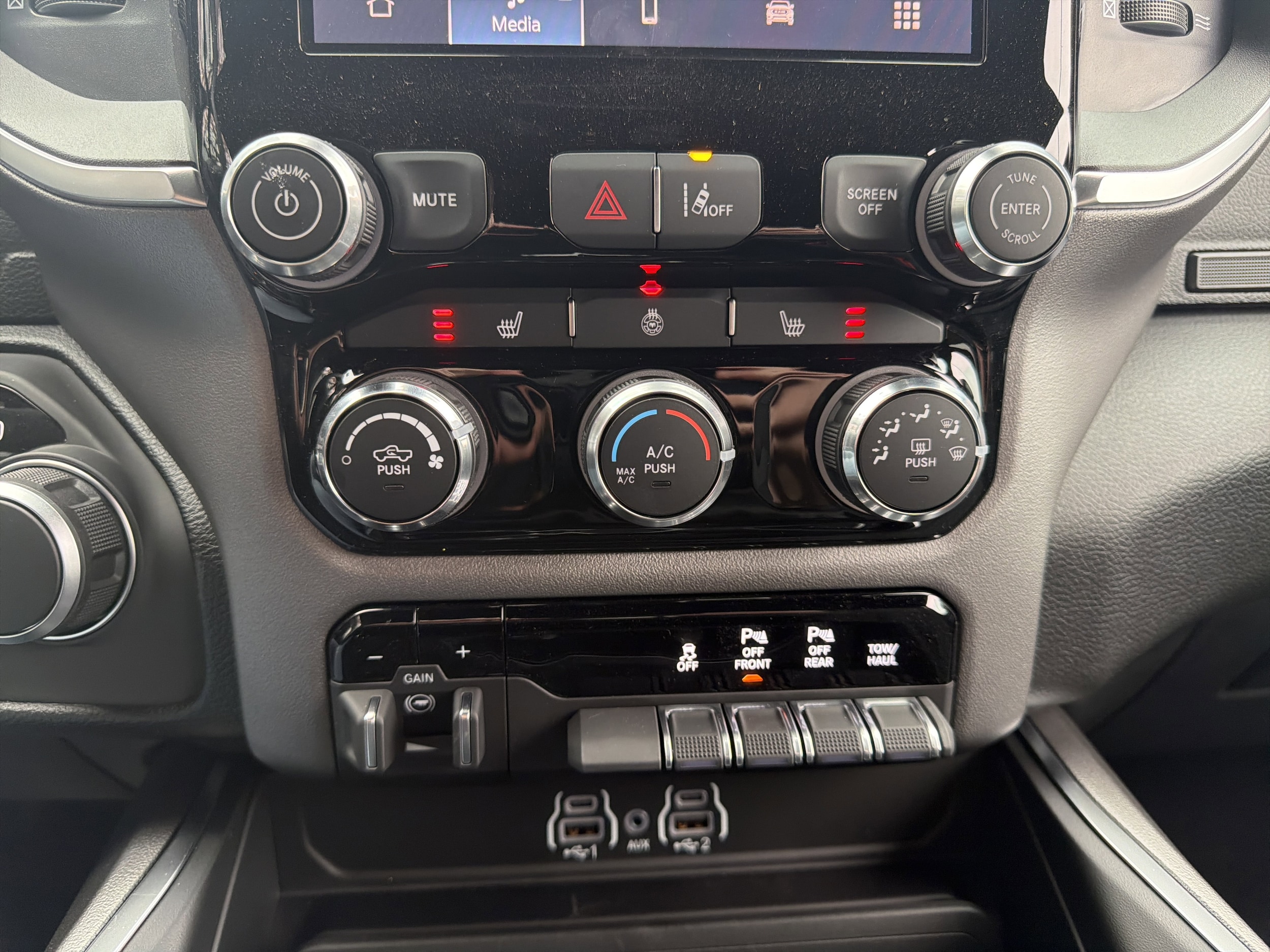 2026 RAM 1500 Big Horn/Lone Star - Photo 24