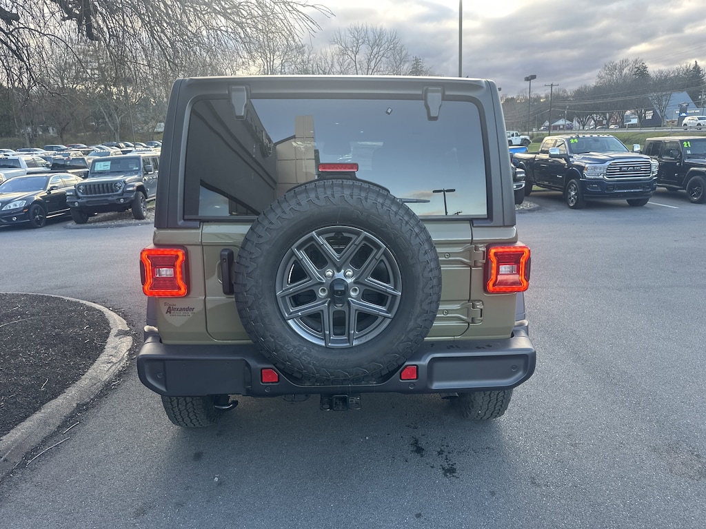 New 2026 Jeep Wrangler 4-DOOR SPORT S Sport Utility