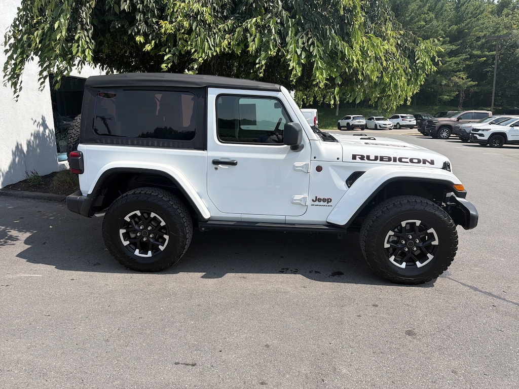 Used 2025 Jeep Wrangler Rubicon SUV