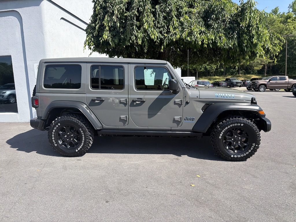 Used 2023 Jeep Wrangler 4xe SUV