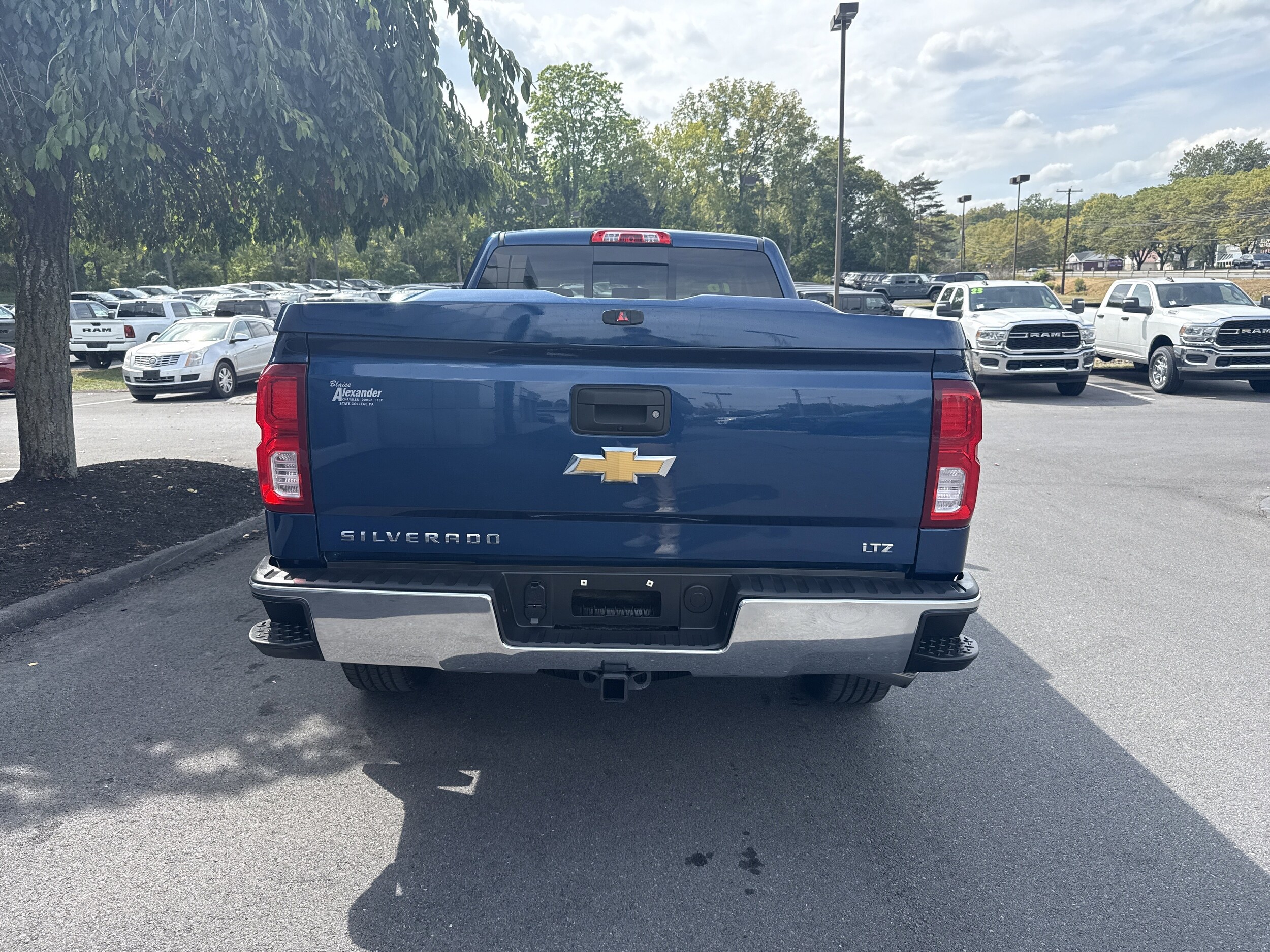 2016 Chevrolet Silverado 1500 LTZ photo 4