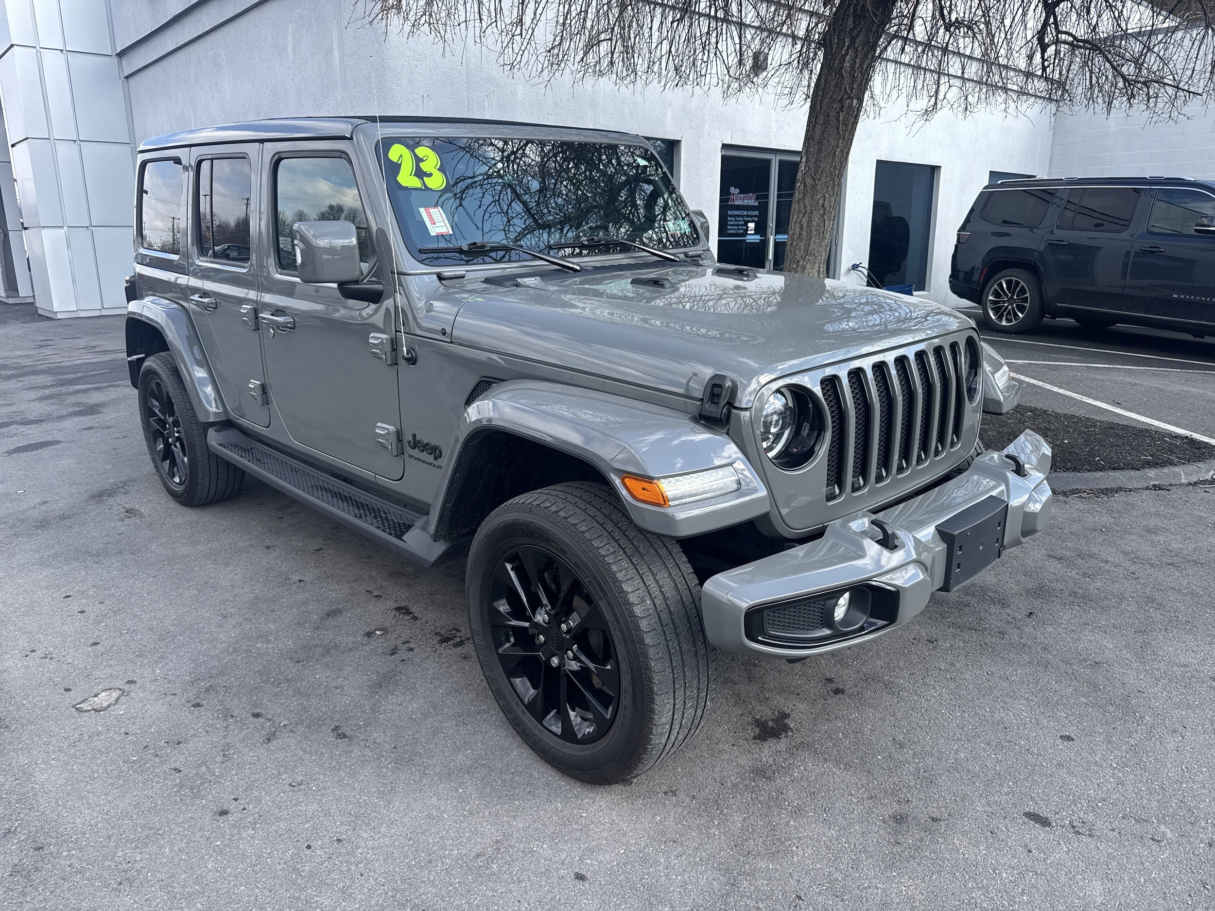 2023 Jeep Wrangler High Altitude's photo