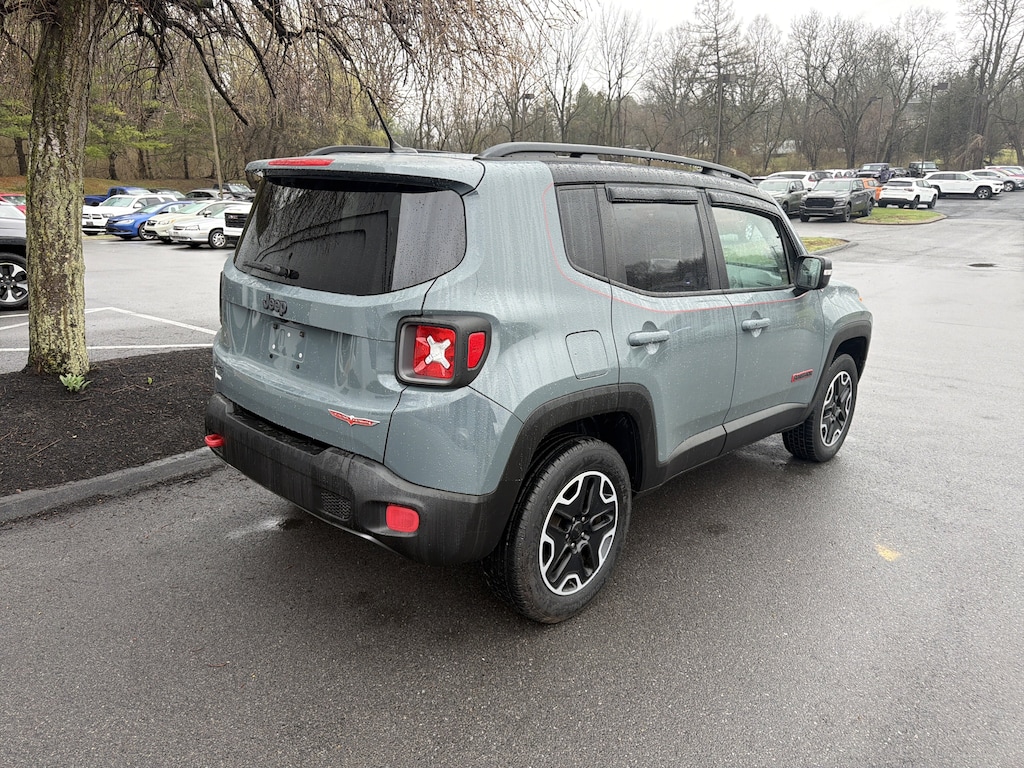 Used 2016 Jeep Renegade Trailhawk 4x4 SUV