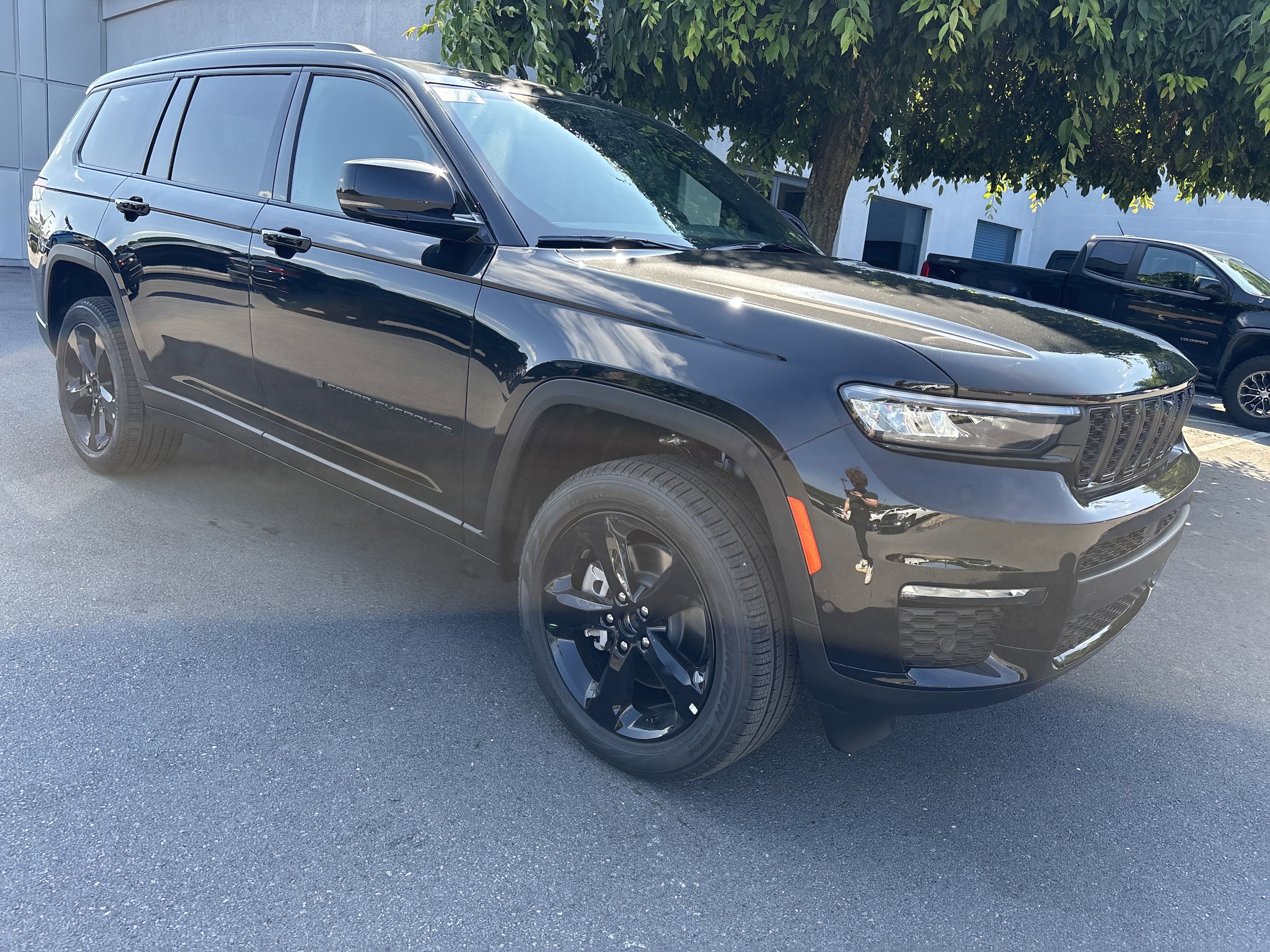 2025 Jeep Grand Cherokee L Limited's photo