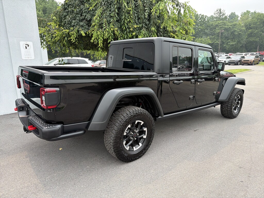 Used 2026 Jeep Gladiator Rubicon Truck Crew Cab