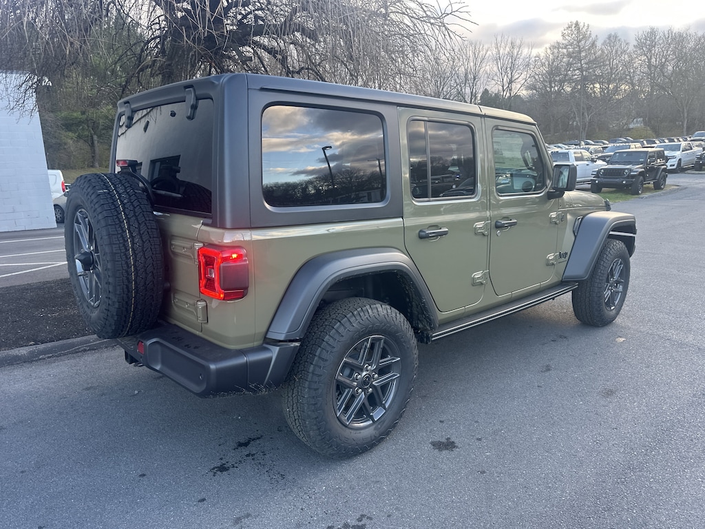 New 2026 Jeep Wrangler 4-DOOR SPORT S Sport Utility