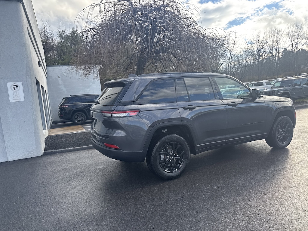 New 2025 Jeep Grand Cherokee ALTITUDE X 4X4 Sport Utility