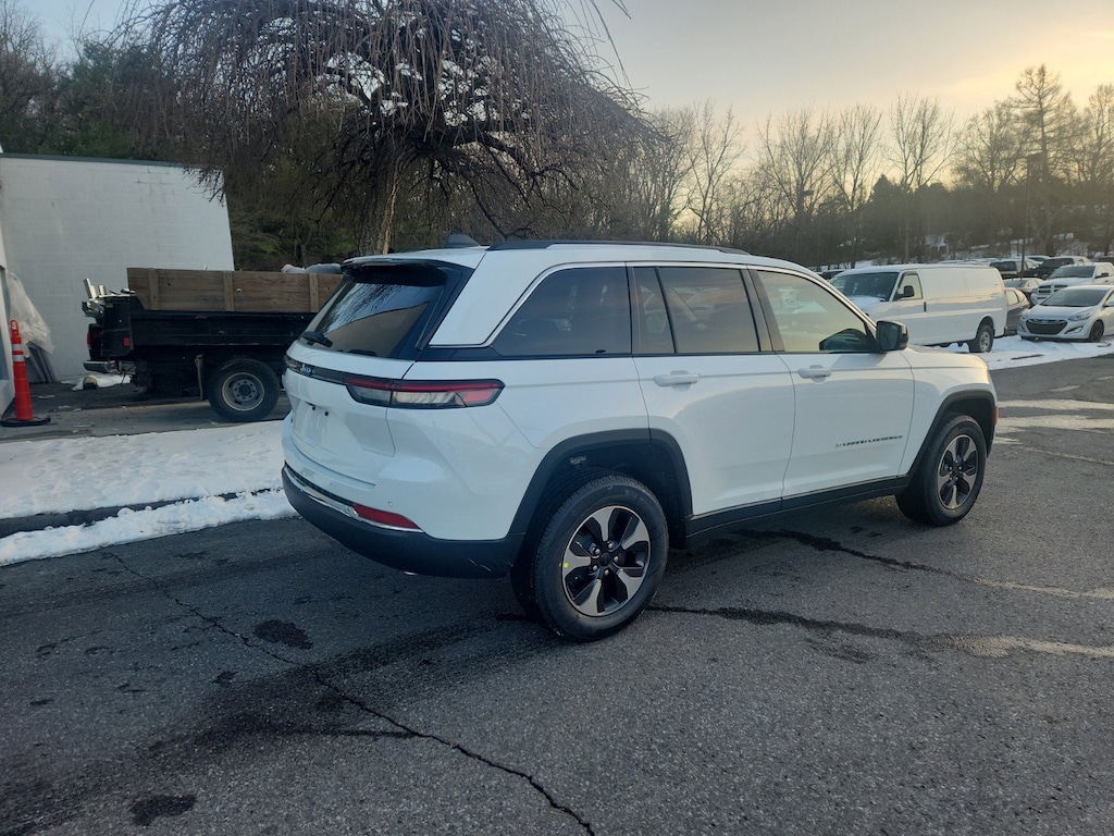 Used 2022 Jeep Grand Cherokee 4xe Base SUV