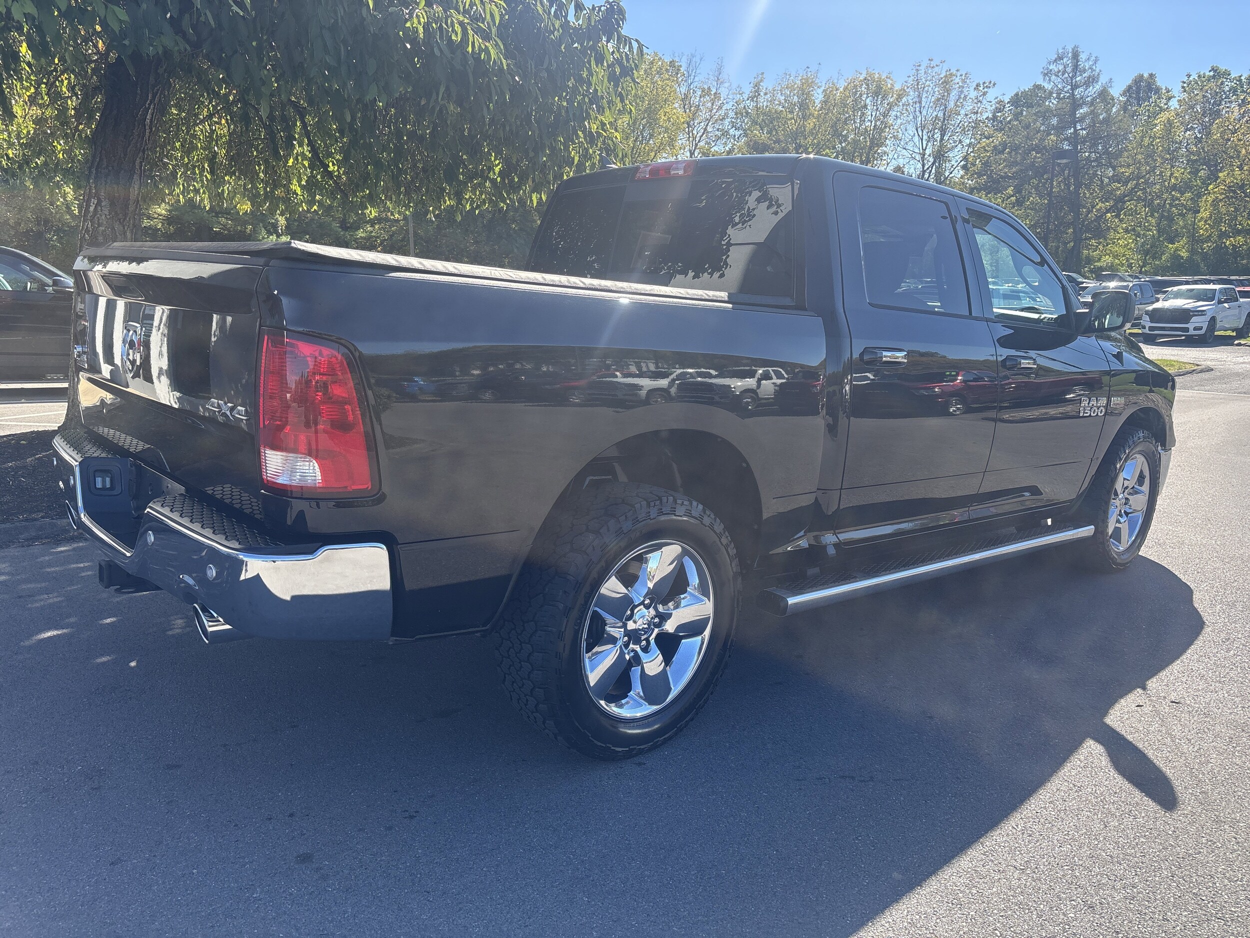 2017 Ram 1500 Big Horn photo 3