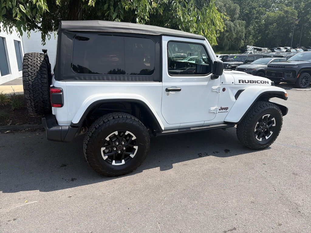 Used 2025 Jeep Wrangler Rubicon SUV