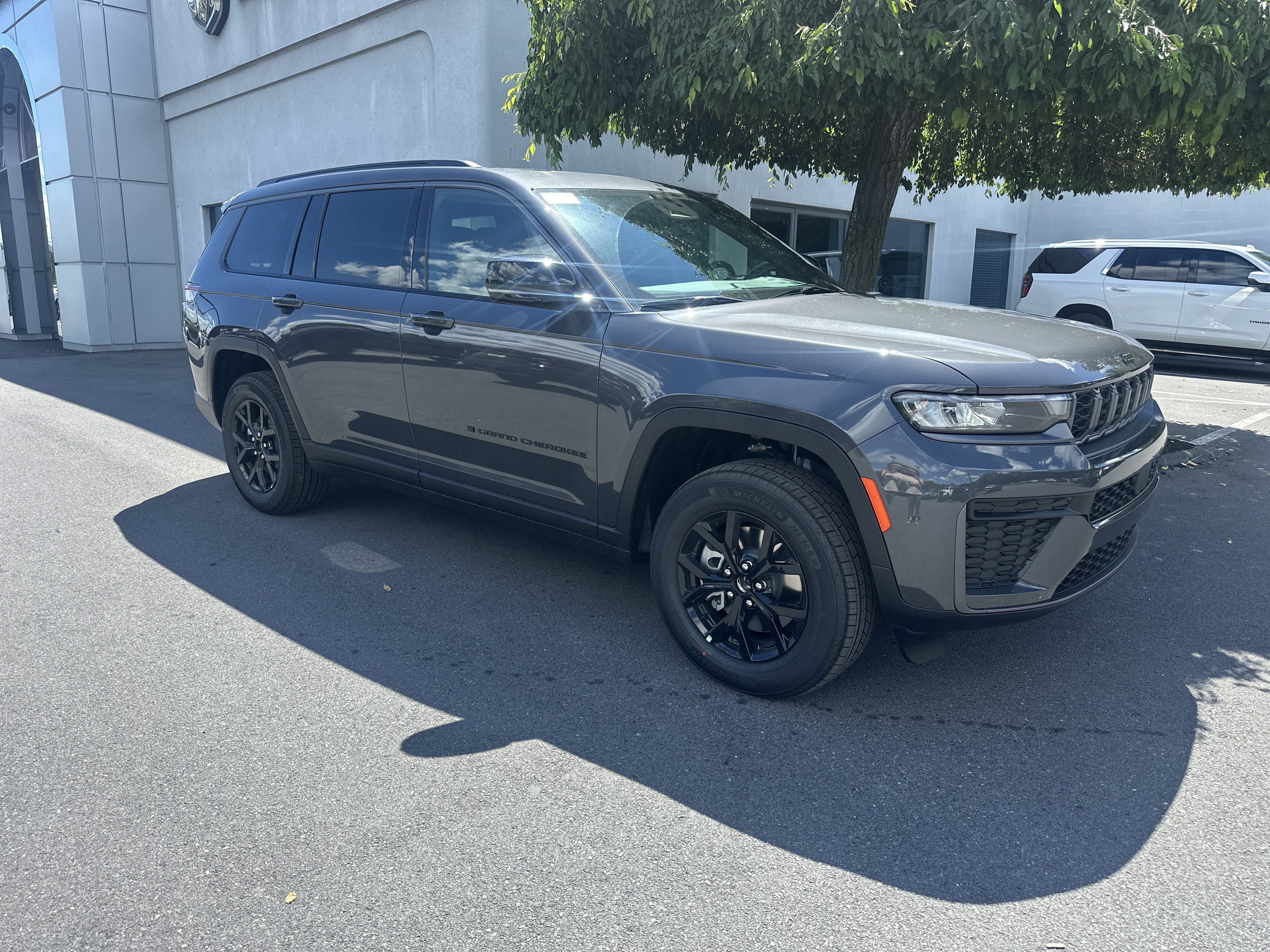 2026 Jeep Grand Cherokee L LAREDO 4X4 Sport Utility