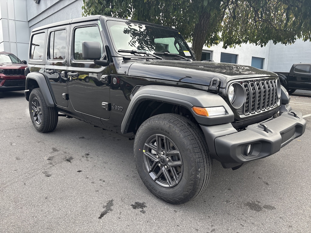 New 2026 Jeep Wrangler 4-DOOR SPORT S Sport Utility