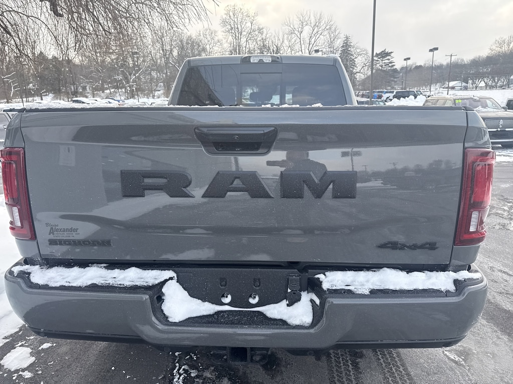 New 2026 Ram 2500 BIG HORN CREW CAB 4X4 6'4 BOX Pickup