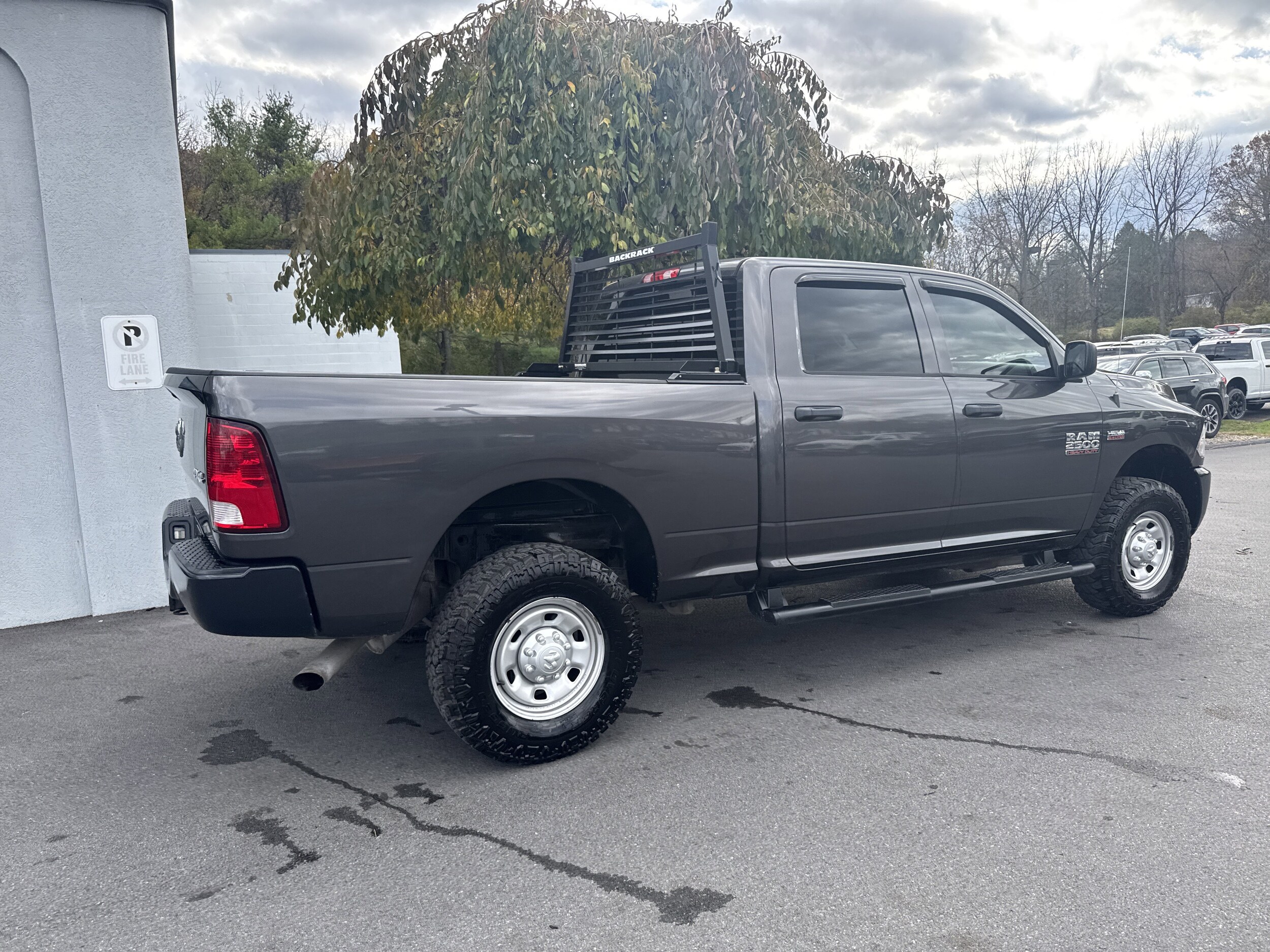 2018 Ram 2500 Tradesman photo 2