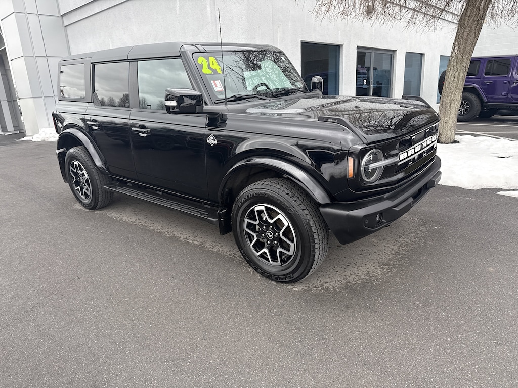 Used 2024 Ford Bronco Outer Banks SUV