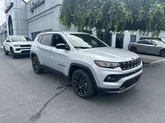 2025 Jeep Compass LATITUDE 4X4 Sport Utility