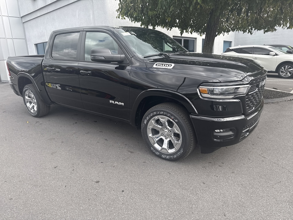 New 2026 Ram 1500 BIG HORN CREW CAB 4X4 5'7 BOX Pickup