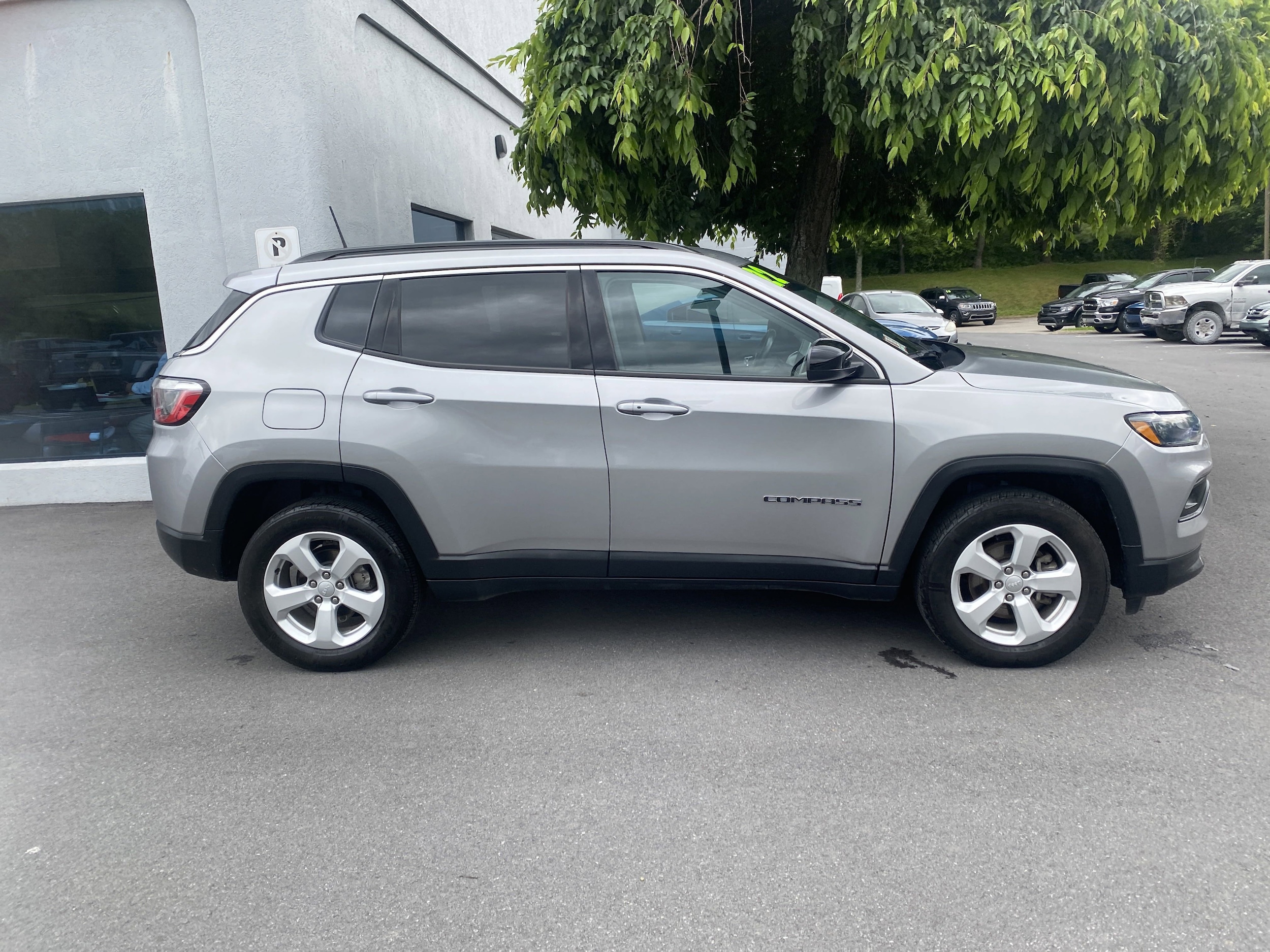 Used 2022 Jeep Compass Latitude with VIN 3C4NJDBB0NT134526 for sale in State College, PA