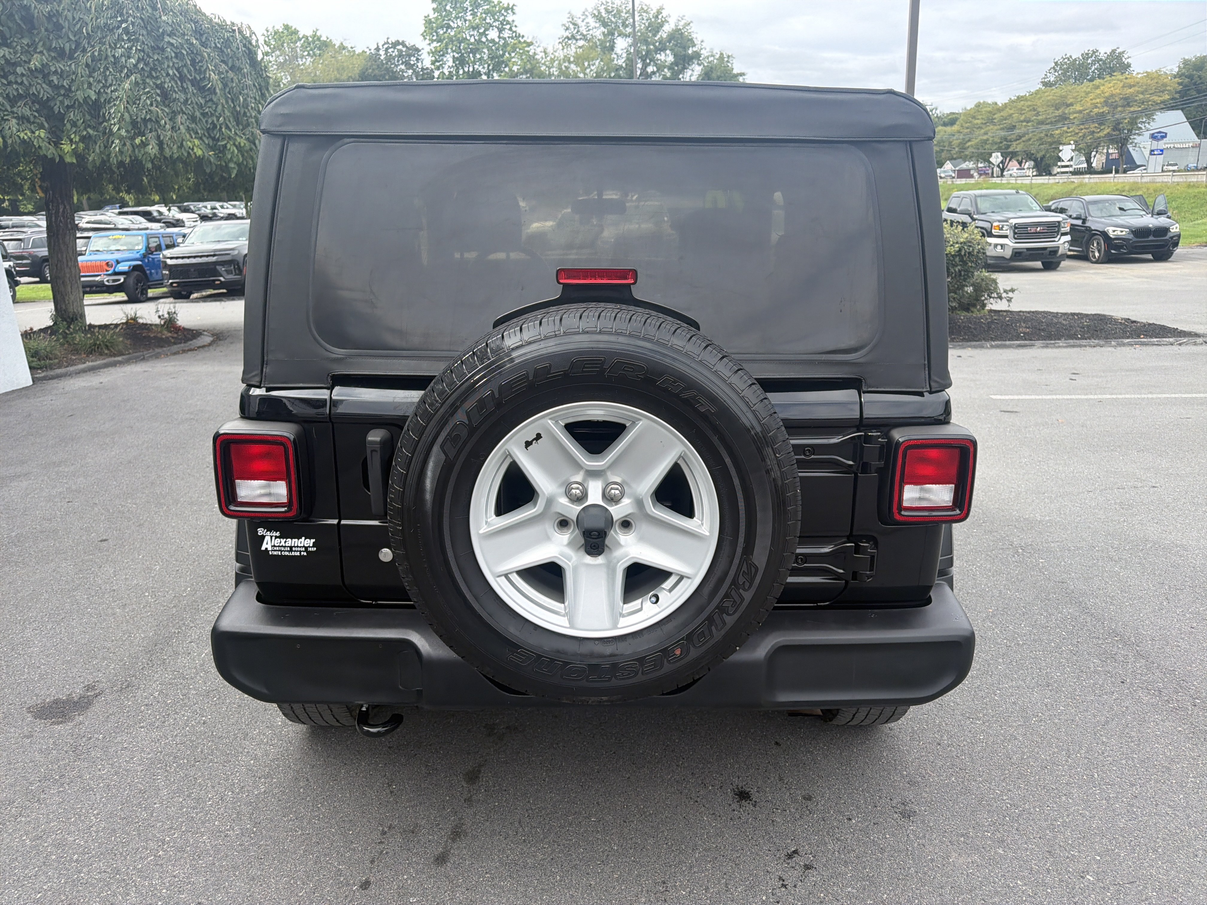 Used 2020 Jeep Wrangler Sport SUV