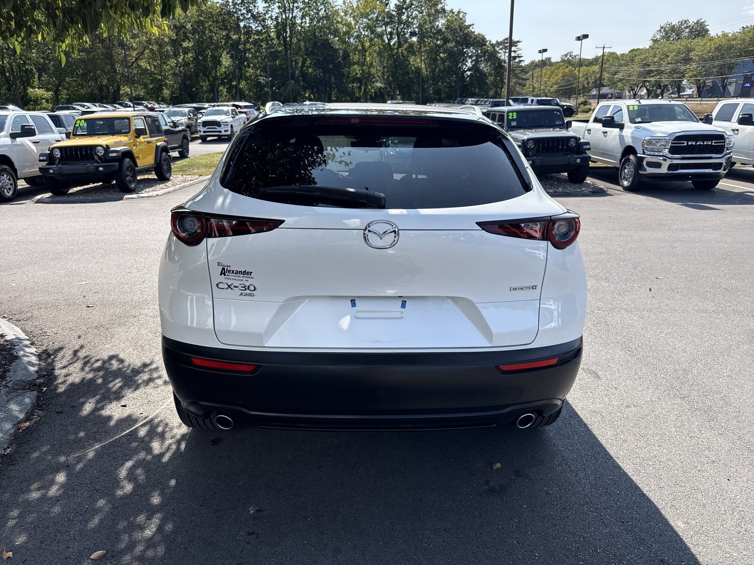 2023 Mazda CX-30 2.5 Select photo 4