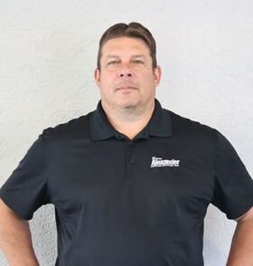 Staff member Mike Thompson from ID_2d0148a5d6ff