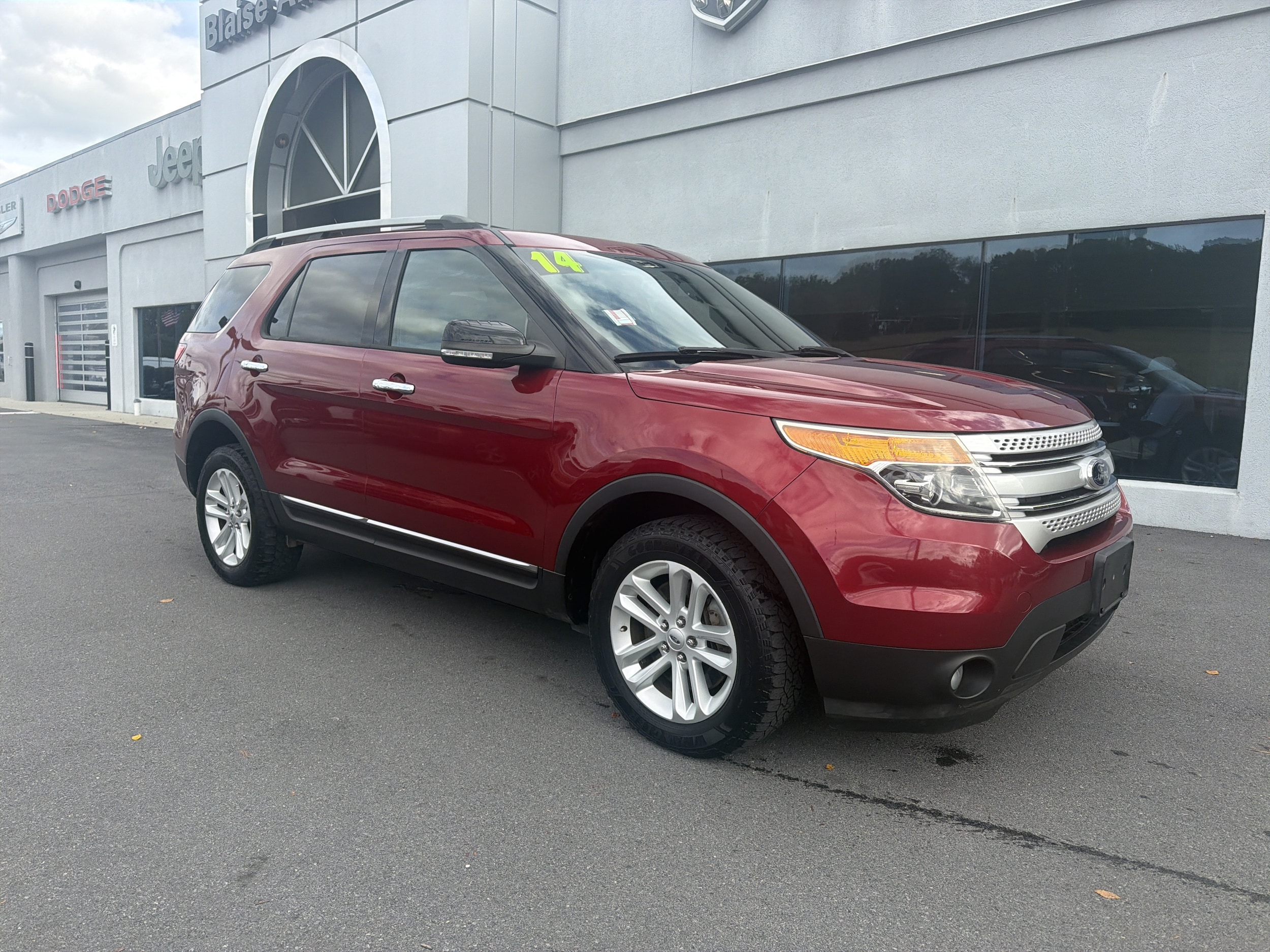 Used 2014 Ford Explorer XLT with VIN 1FM5K8D87EGB89853 for sale in State College, PA