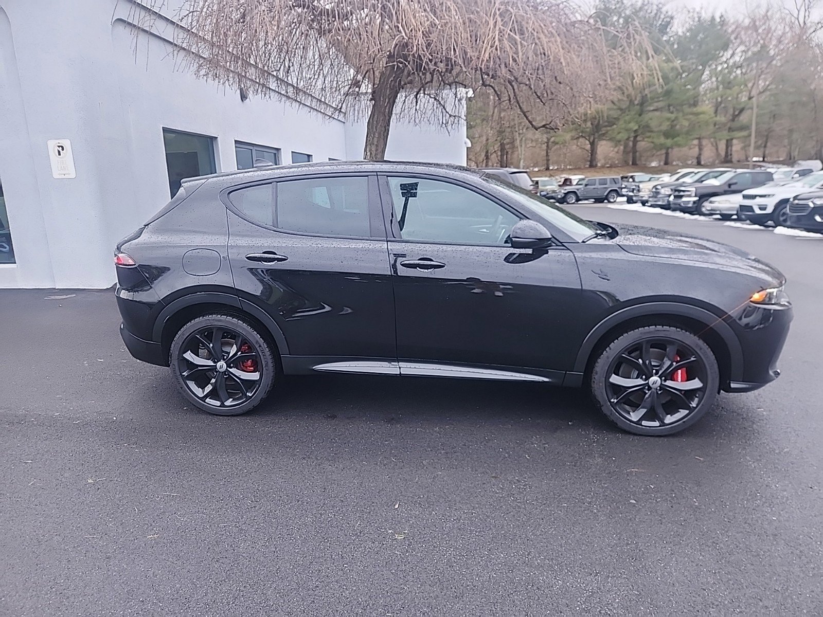 2024 Dodge Hornet R/T Plus photo 2
