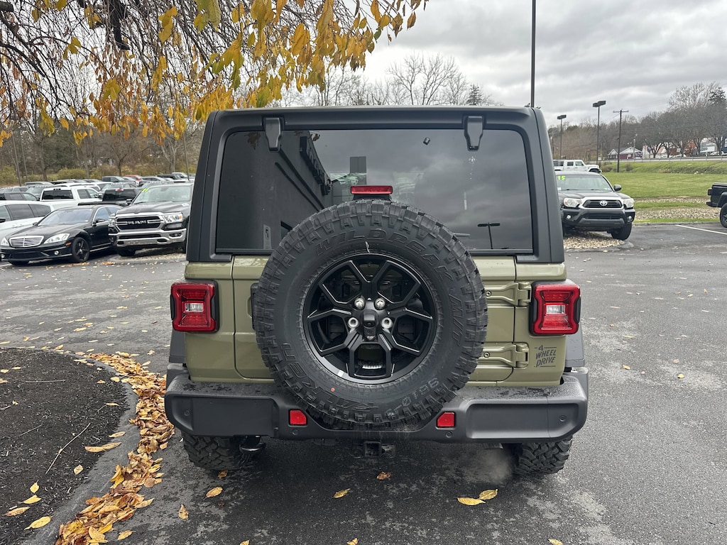 New 2026 Jeep Wrangler 4-DOOR WILLYS Sport Utility