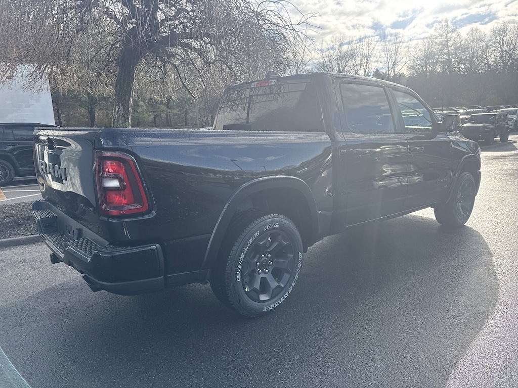 New 2026 Ram 1500 BIG HORN CREW CAB 4X4 5'7 BOX Pickup