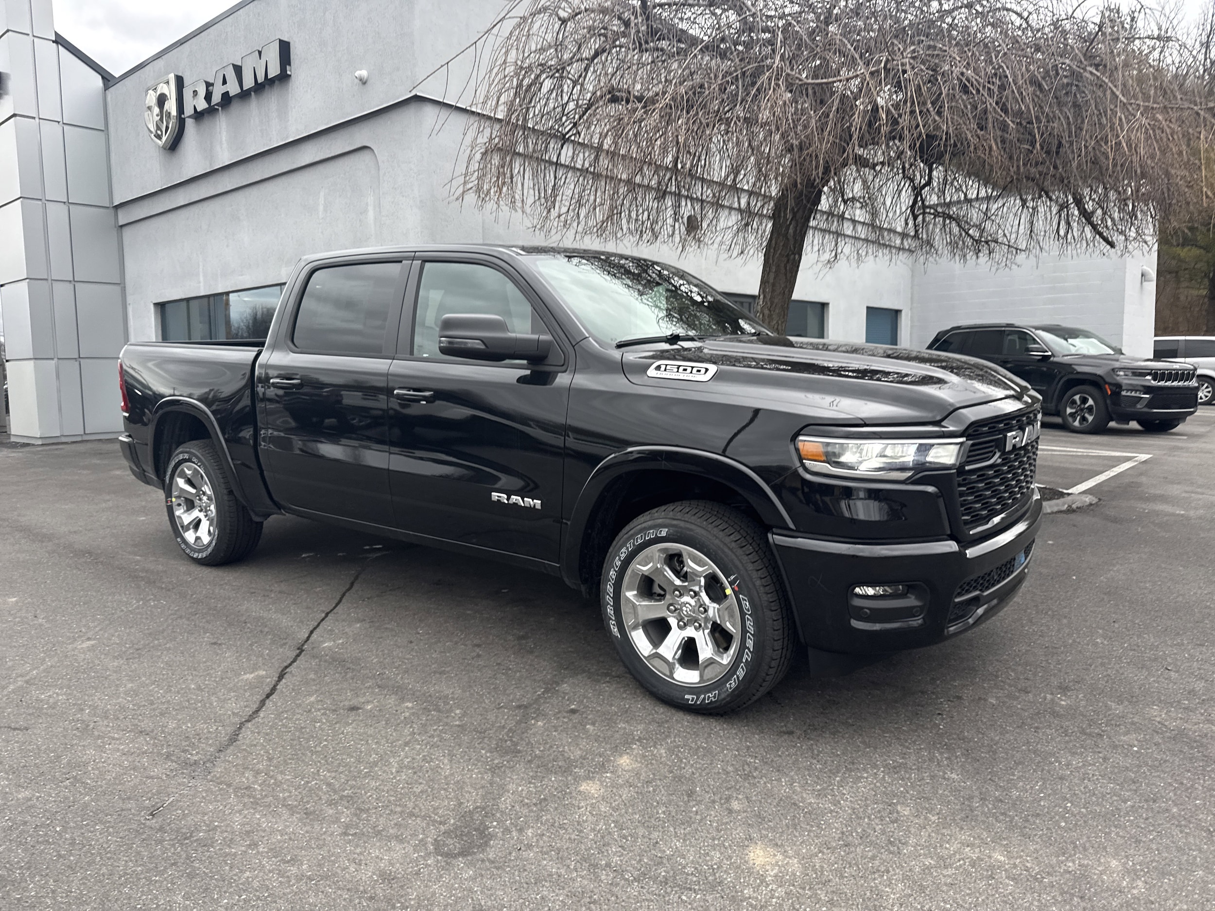 2026 RAM 1500 Big Horn/Lone Star 4x4 Crew Cab 5'7's photo