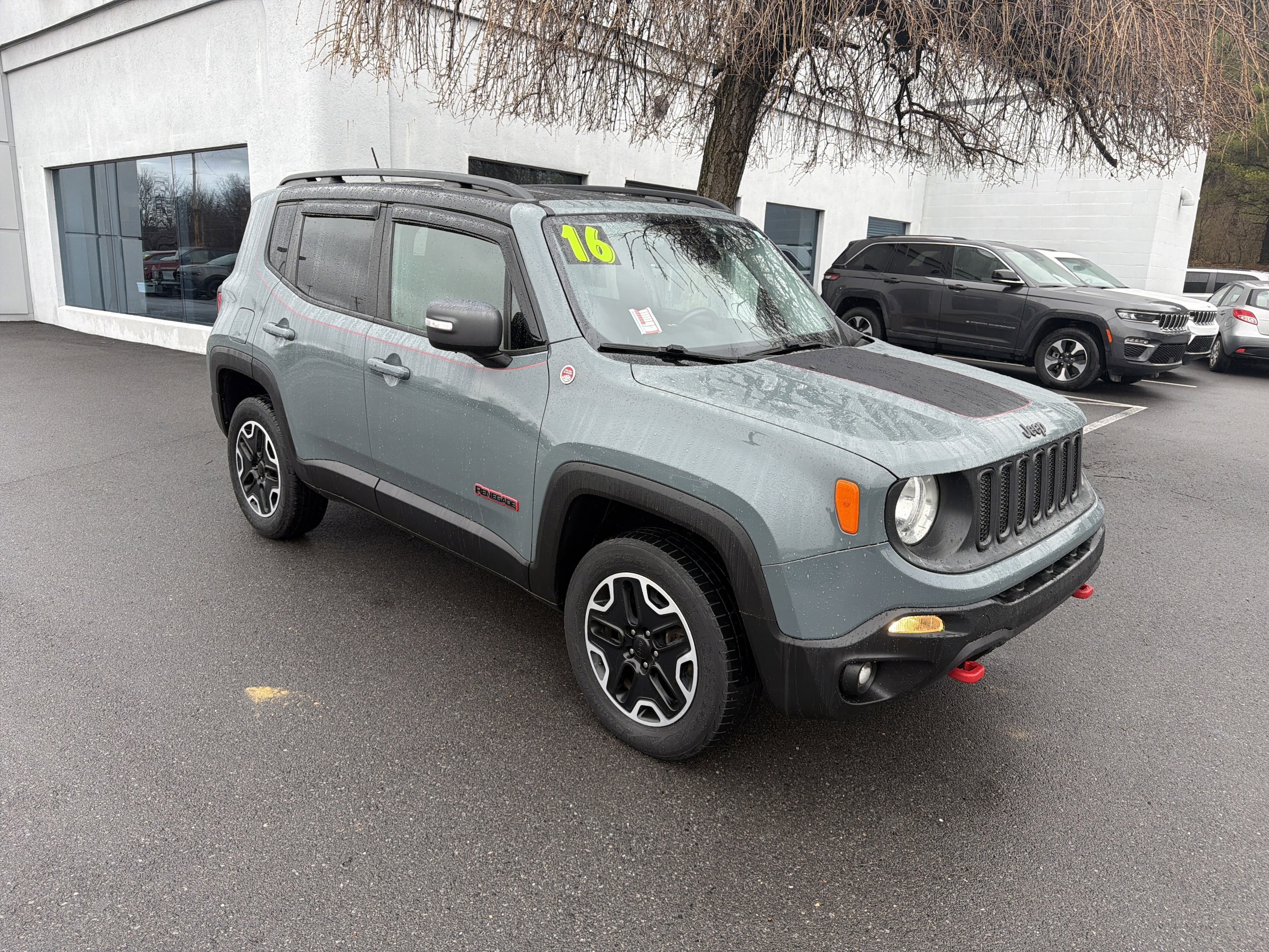 2016 Jeep Renegade Trailhawk