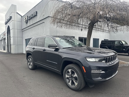 2024 Jeep Grand Cherokee 4xe Base SUV