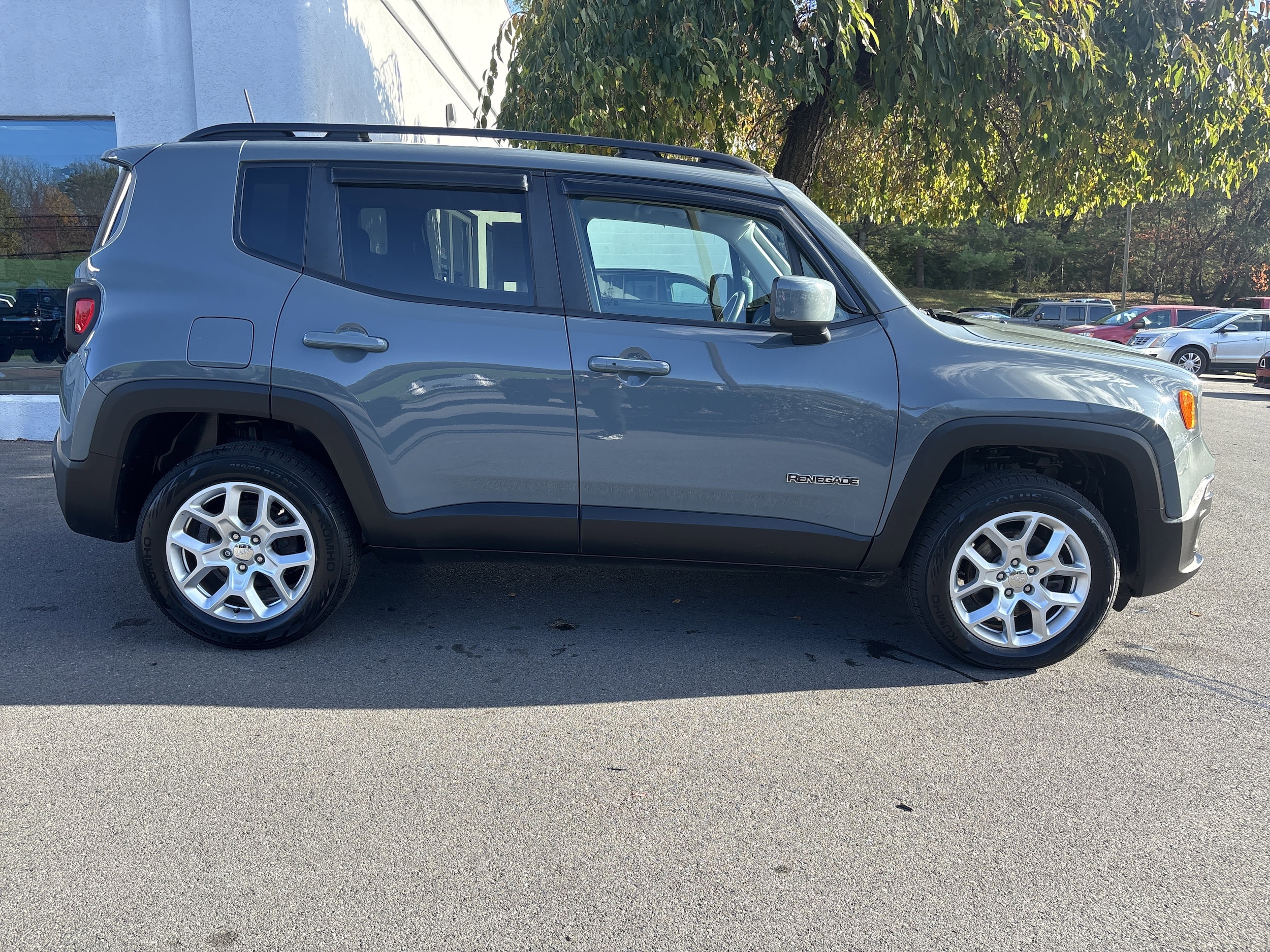 Used 2018 Jeep Renegade Latitude with VIN ZACCJBBB0JPJ11452 for sale in State College, PA